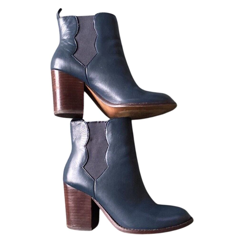 Anthropologie Splendid Magnolia Chelsea Ankle Boots $178 Blue With Brown Heel 6